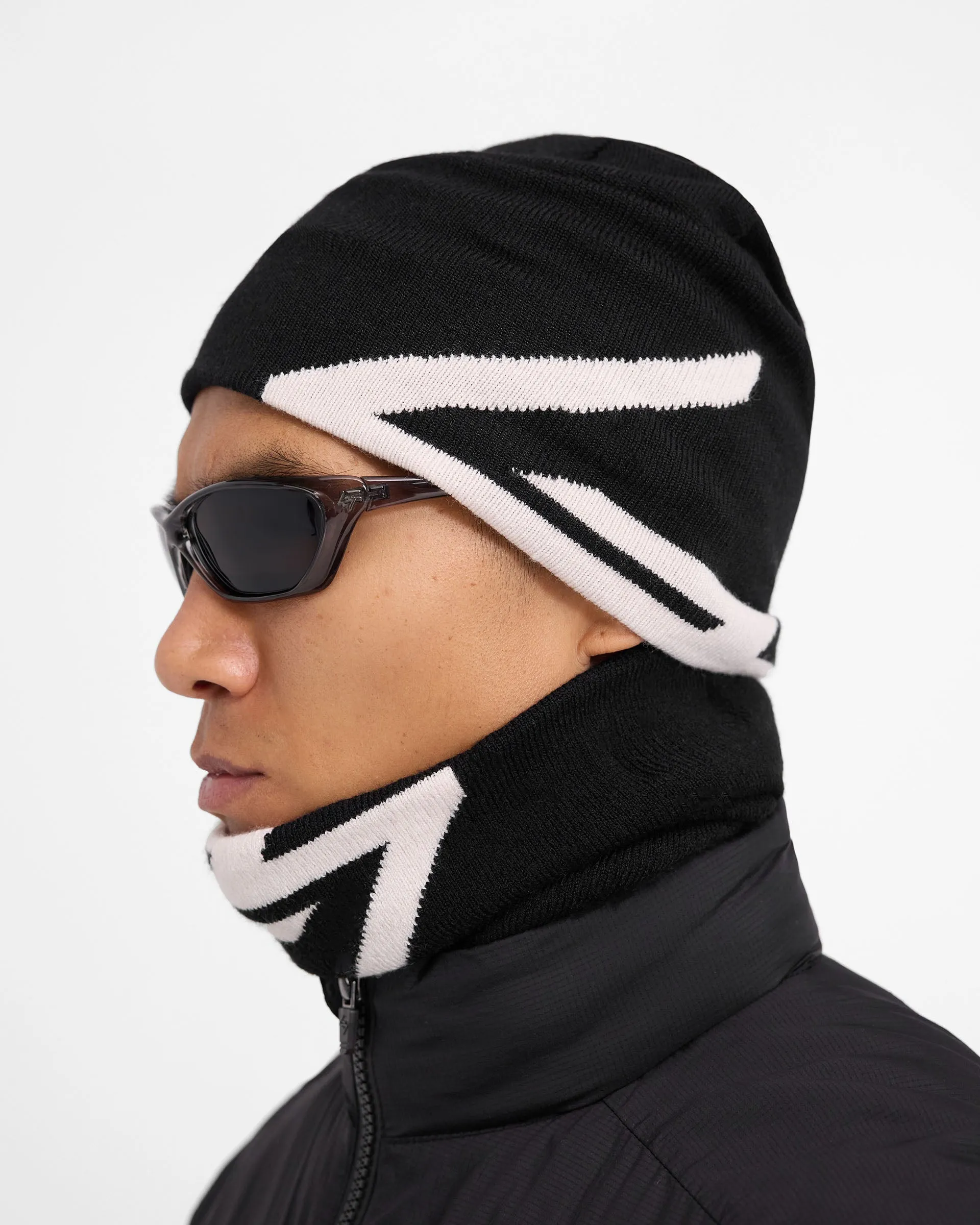 247 Knitted Snood - Black