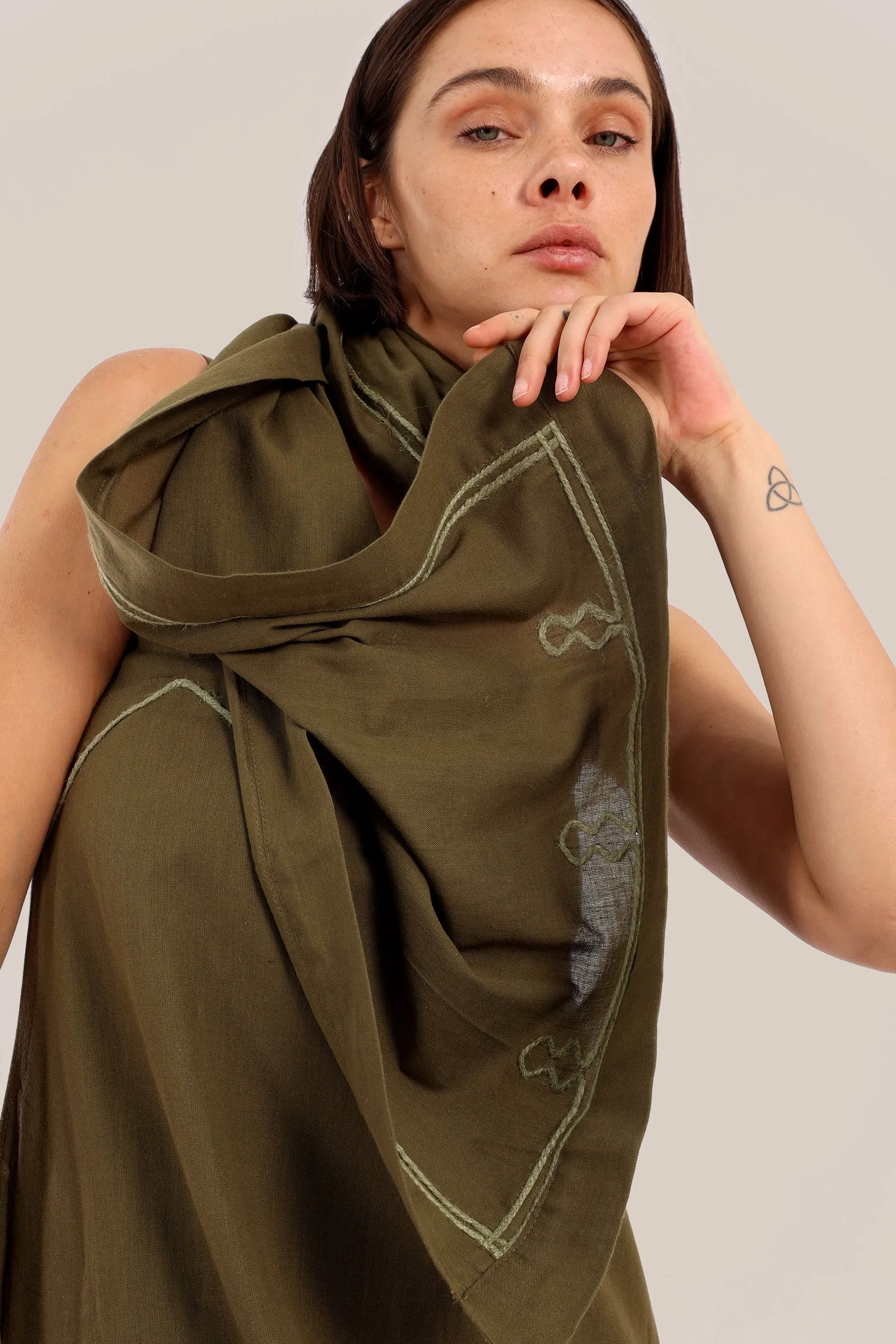 Embroidered scarf in cotton gauze