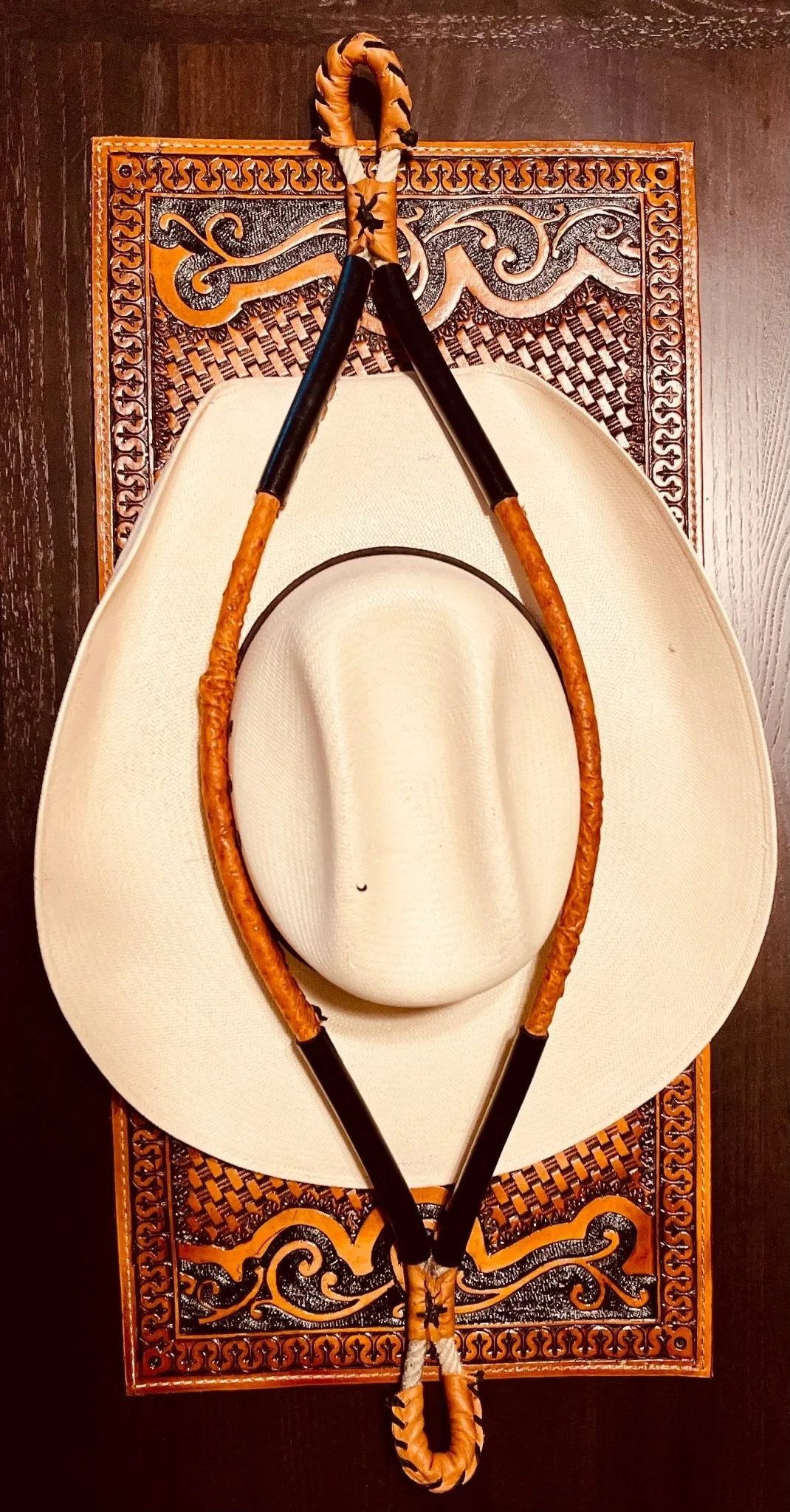 JM Tombstone Outlaw Edition Cowboy Hat Rack