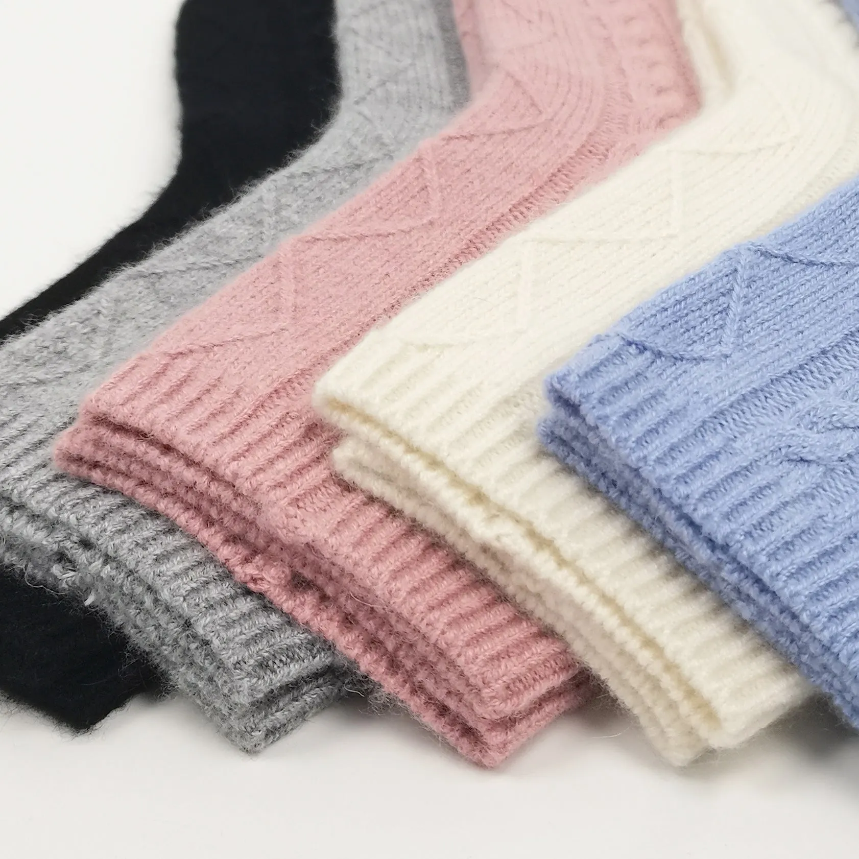 Premium 100% Cashmere Cable Knit Socks