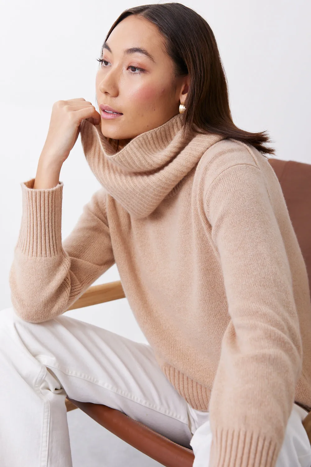 Ribbed Cashmere Snood